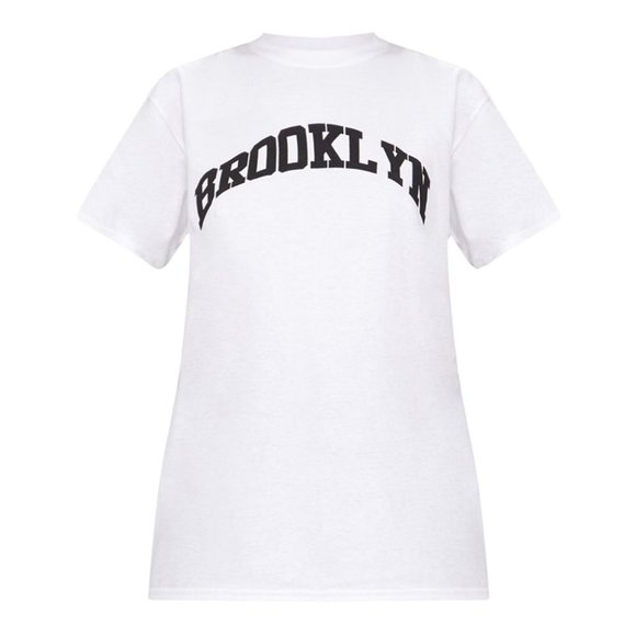 PrettyLittleThing Brooklyn Boyfriend Tee - Picture 7 of 8